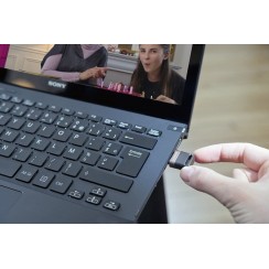 Unidad Flash Pendrive Sony 16GB Microvault USB 2.0 Flash Drive compatible con Smartphone, Nuevo